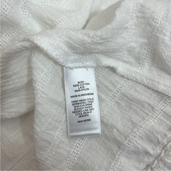 White Lace Ruffle Women's Top - Picture 11 of 14